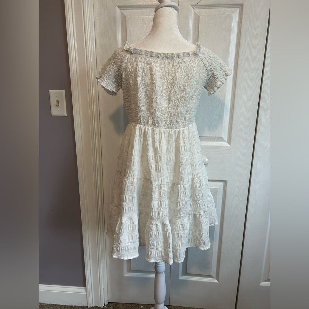 White Mini Sundress with Tiered Skirt and Off-the-Shoulder Neckline - Picture 7 of 12